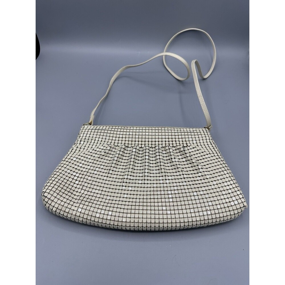Vintage Aluminum Metal Mesh Cream/White Classic Shoulder  Bag Satin Lining